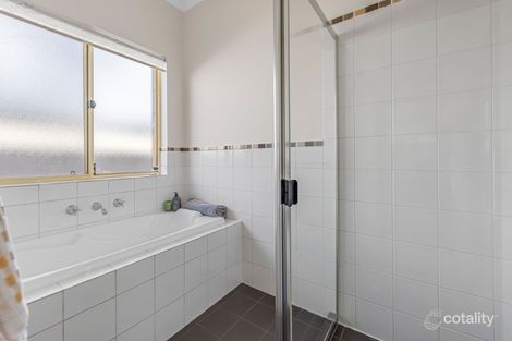 Property photo of 33 Lakeland Road Munno Para West SA 5115