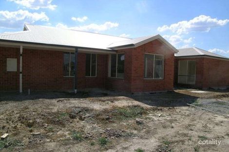 Property photo of 8 Stefan Drive Berwick VIC 3806