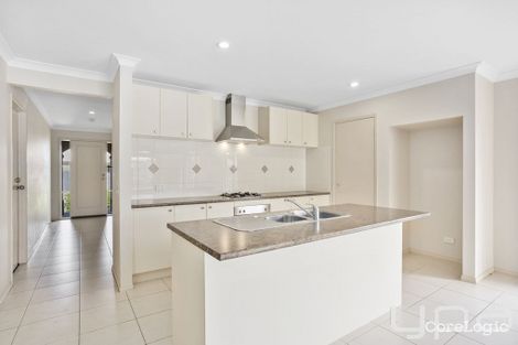 Property photo of 2 Habitat Court Tarneit VIC 3029