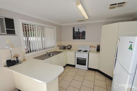 Property photo of 4 Hellyer Court Dubbo NSW 2830