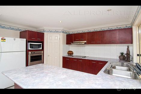 Property photo of 15 Dampier Crescent Drewvale QLD 4116