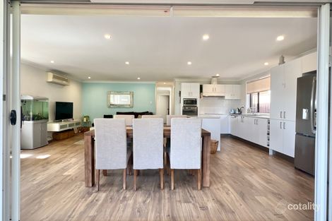 Property photo of 8 Rialto Place Heathcote NSW 2233