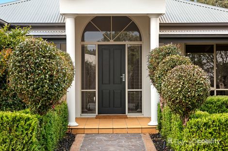Property photo of 18 Arnott Place Narre Warren North VIC 3804