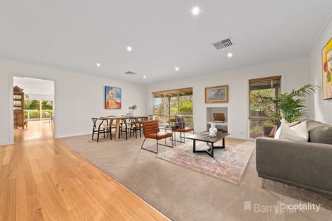 Property photo of 18 Arnott Place Narre Warren North VIC 3804