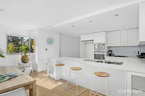 Property photo of 3/30 Lismore Avenue Dee Why NSW 2099