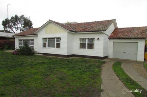 Property photo of 22 Hewitt Street Warracknabeal VIC 3393