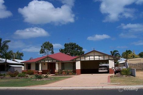 20 Casuarina Dr, Halls Head, WA 6210