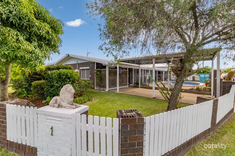 1 Hayworth St, Point Vernon, QLD 4655