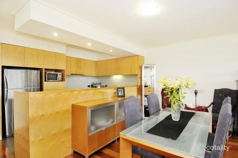 Property photo of 2/8 Wallen Road Hawthorn VIC 3122