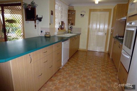 Property photo of 9 Peatmoss Drive Cameron Park NSW 2285