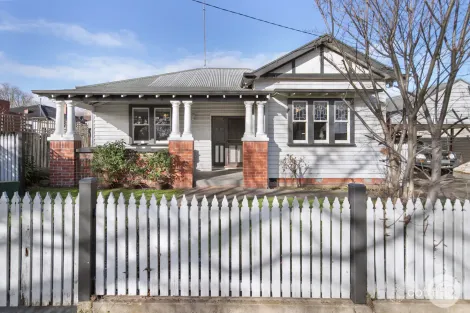 530 Doveton St N, Soldiers Hill, VIC 3350