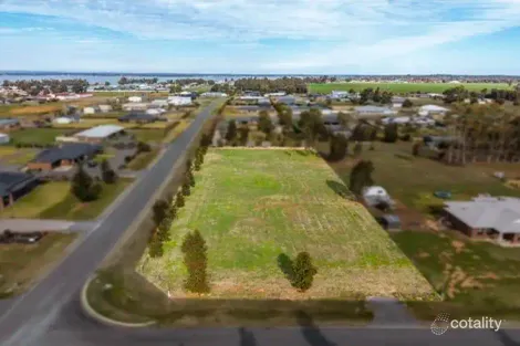 14 Lara Cl, Mulwala, NSW 2647