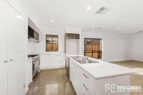 Property photo of 27 Rockfern Crescent Diggers Rest VIC 3427