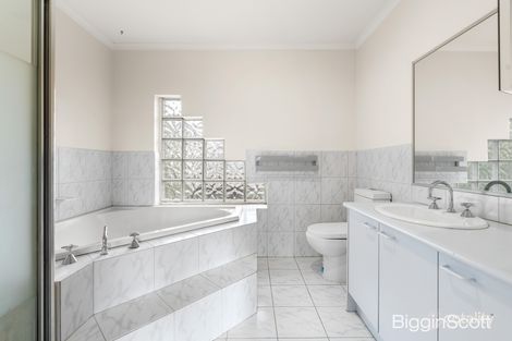 Property photo of 4 Forest Court Templestowe VIC 3106