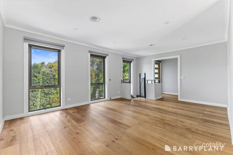 Property photo of 4 Edward Road Chirnside Park VIC 3116