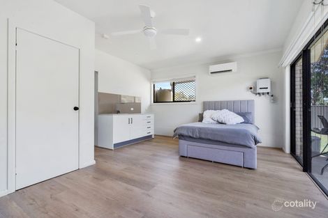 Property photo of 5 Timberlea Court Helensvale QLD 4212