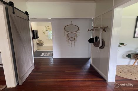 Property photo of 5 Bourke Street Park Avenue QLD 4701