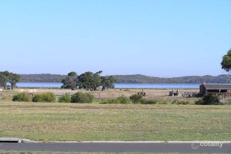 64 Lofthouse Dr, Leschenault, WA 6233