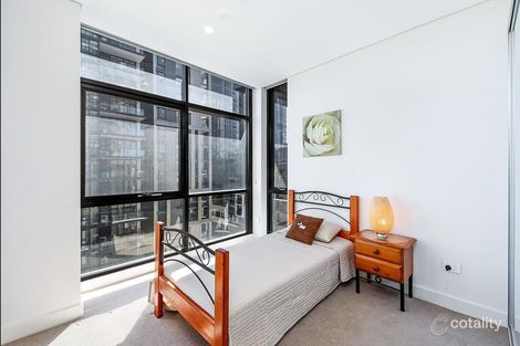 Property photo of 908/13-17 Verona Drive Wentworth Point NSW 2127