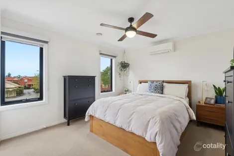 Property photo of 1/24 Miranda Road Reservoir VIC 3073