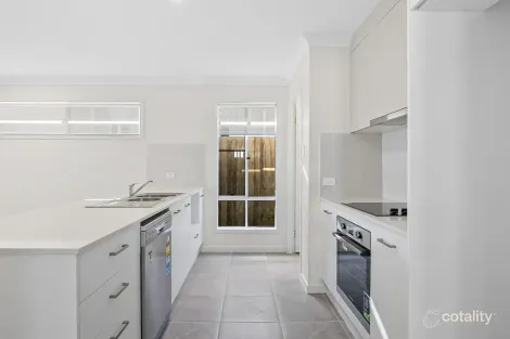 Property photo of 7 Barossa Street Banya QLD 4551