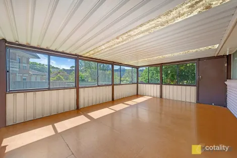 Property photo of 8 Santiago Place Seven Hills NSW 2147
