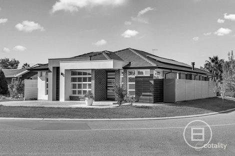 Property photo of 40 Manly Circuit West Lakes Shore SA 5020
