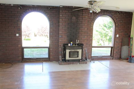 39 West Tce, Clare, SA 5453