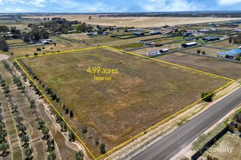 15 Glover Rd, Two Wells, SA 5501