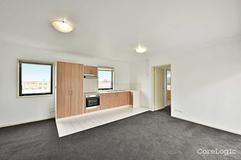 Property photo of 2/3 Royal Lane Glen Huntly VIC 3163