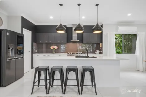 Property photo of 3 Bonment Road Yaroomba QLD 4573