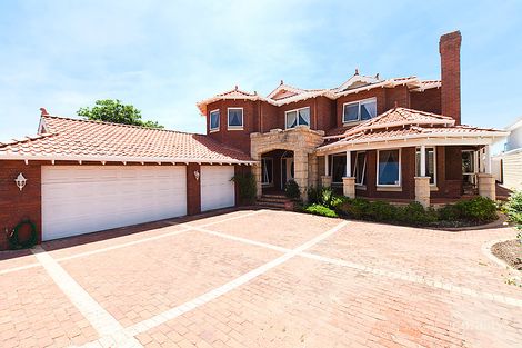 Property photo of 4 Cowrie Crescent Mount Pleasant WA 6153