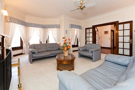 4 Cowrie Cres, Mount Pleasant, WA 6153