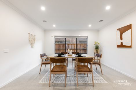 Property photo of 90 Bayvista Circuit Point Cook VIC 3030