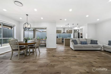 Property photo of 7 Honeymyrtle Avenue Denham Court NSW 2565