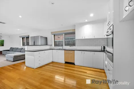 Property photo of 5 Manning Close Hampton Park VIC 3976
