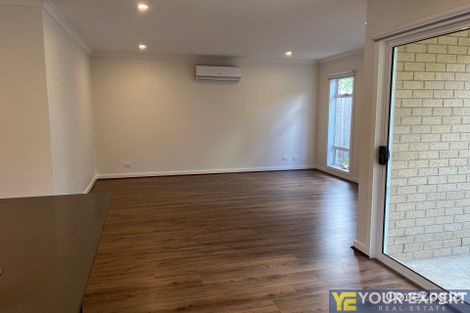 Property photo of 19 Mercury Road Cranbourne East VIC 3977