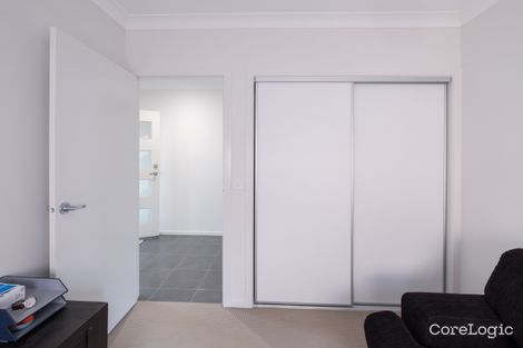 Property photo of 86 Solitude Crescent Point Cook VIC 3030
