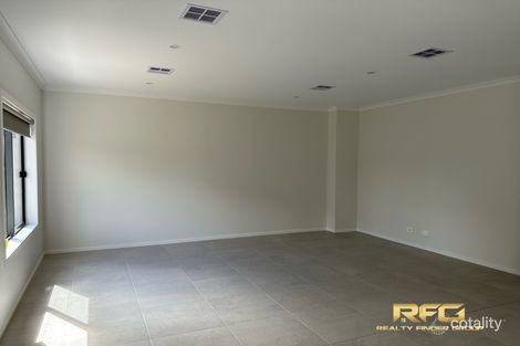 Property photo of 10 Socorro Way Truganina VIC 3029