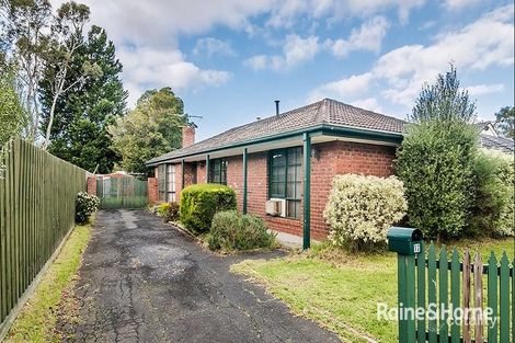 Property photo of 12 David Avenue Cranbourne VIC 3977