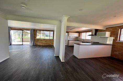 Property photo of 52 Railway Terrace Willow Vale NSW 2575