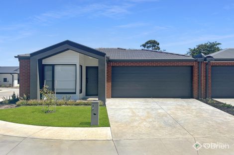 Property photo of 9 Expedition Circuit Pakenham VIC 3810