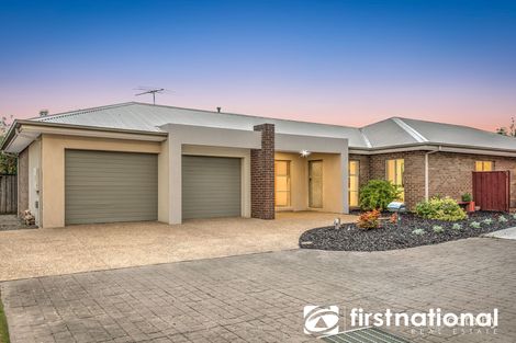 9 Silverleaf Cres, Officer, VIC 3809