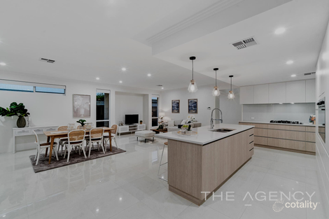Property photo of 13 Greenslope Drive Bushmead WA 6055