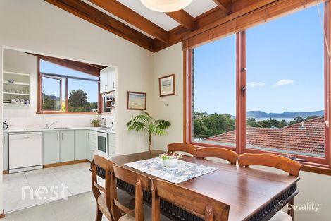 Property photo of 4/13 Wayne Avenue Sandy Bay TAS 7005