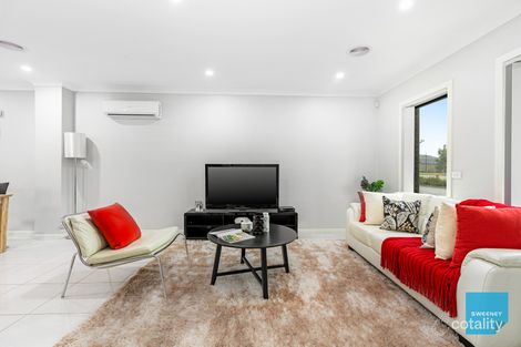 Property photo of 115 Enterprise Circuit Fraser Rise VIC 3336
