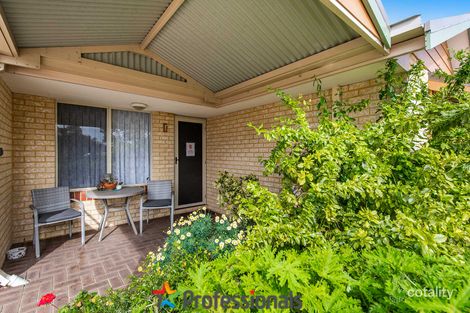 Property photo of 5 Garden Road Dawesville WA 6211