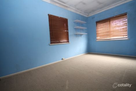 Property photo of 31 Northcott Parade Mount Austin NSW 2650