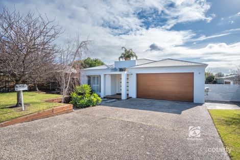 108 Newlands Dr, Paynesville, VIC 3880