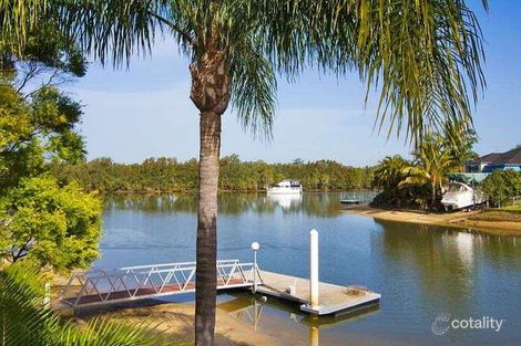 Property photo of 18 Captains Way Banora Point NSW 2486